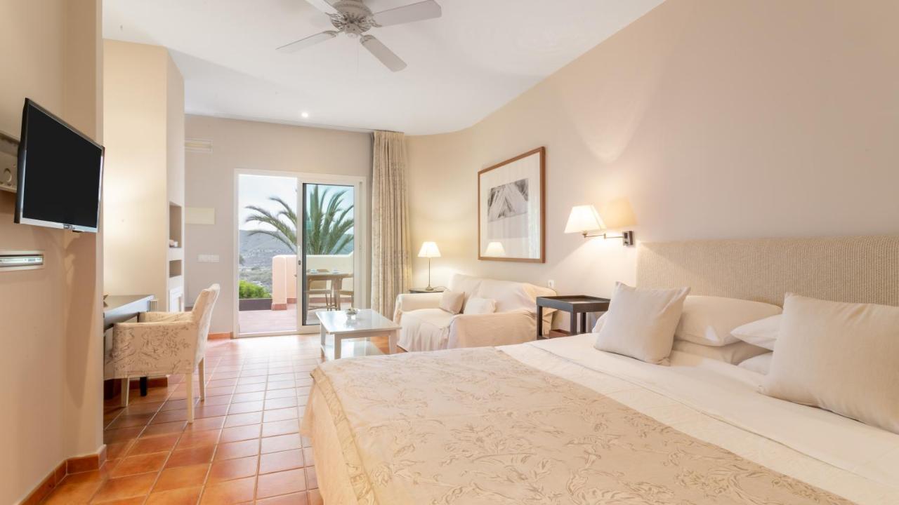 Real Agua Amarga La Joya - Adults Only Hotel Luaran gambar