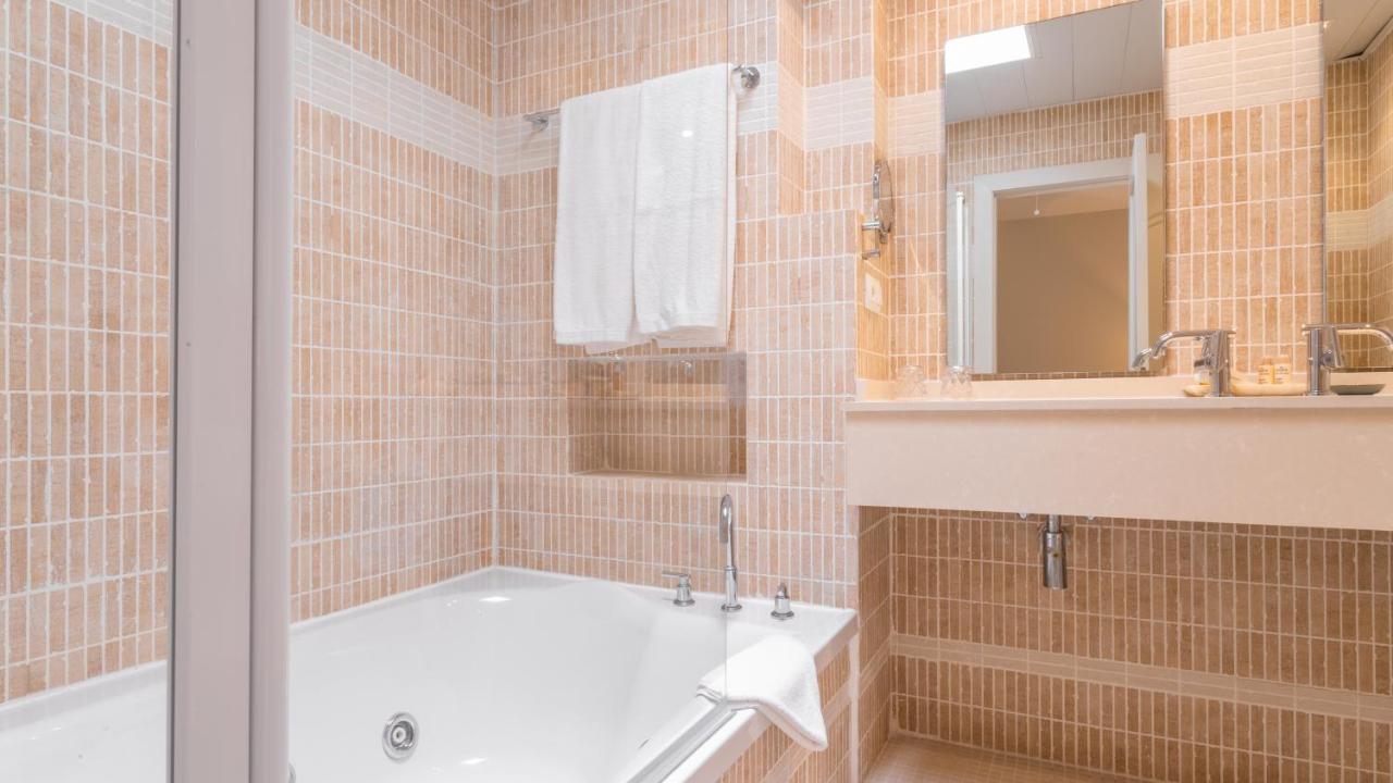 Real Agua Amarga La Joya - Adults Only Hotel Luaran gambar