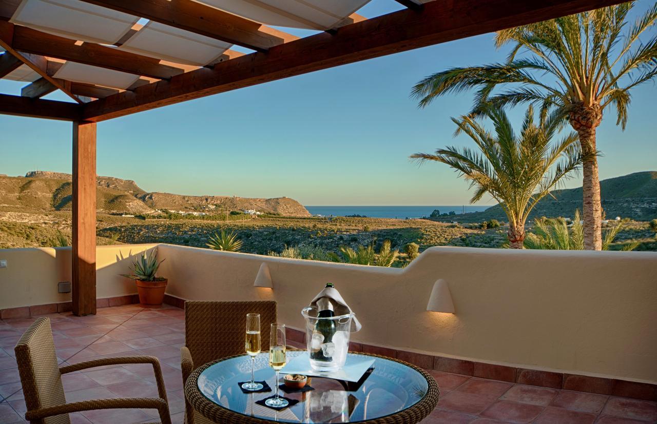 Real Agua Amarga La Joya - Adults Only Hotel Luaran gambar